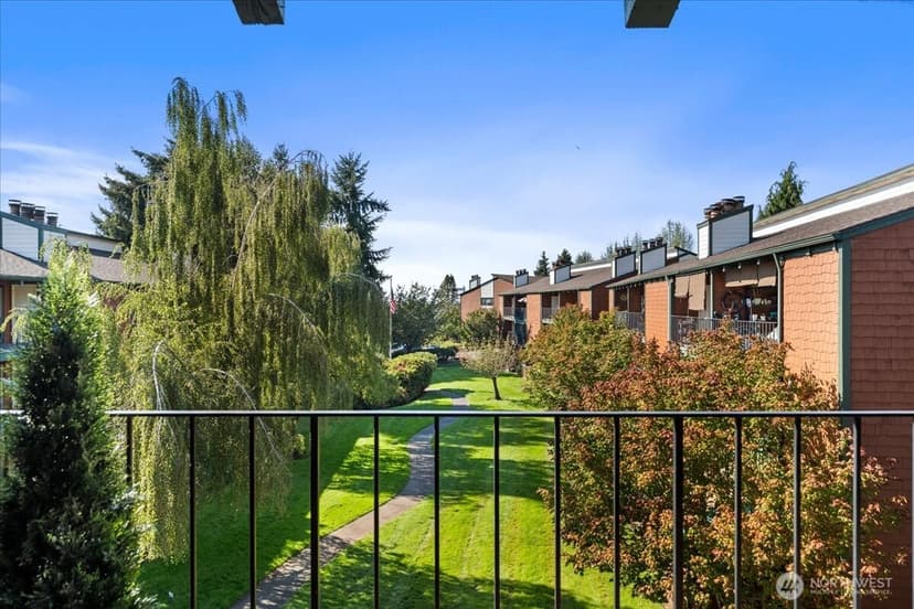 Property photo for 7304 Skyview Lane #H303, Tacoma photo 35