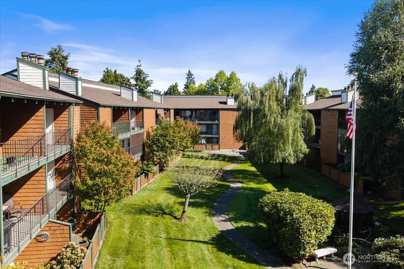 Property photo for 7304 Skyview Lane #H303, Tacoma photo 34