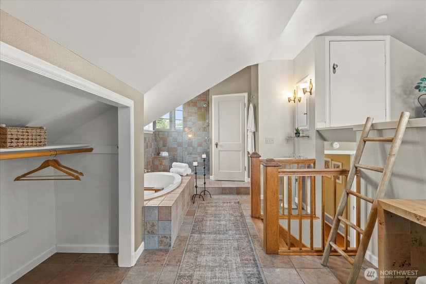 Property photo for 10037 15th Avenue NW, Seattle photo 16
