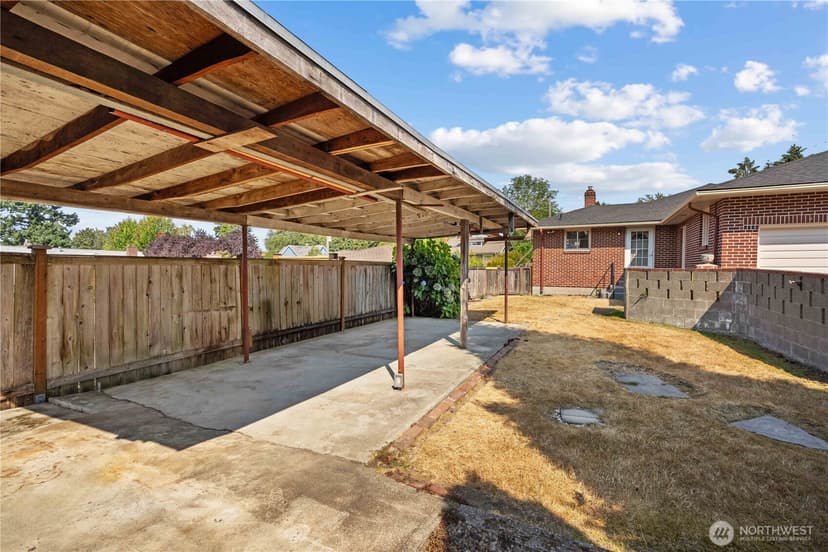 Property photo for 4202 N Cheyenne Street, Tacoma photo 28