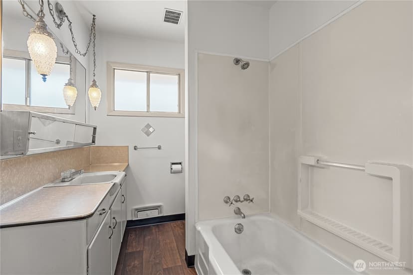 Property photo for 4202 N Cheyenne Street, Tacoma photo 14