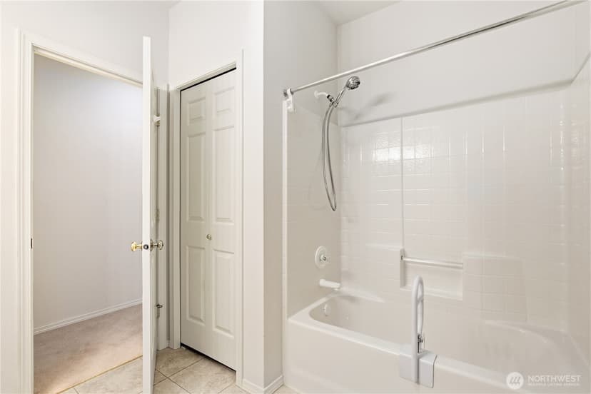 Property photo for 11006 80th Avenue Ct SW #5B, Lakewood photo 29