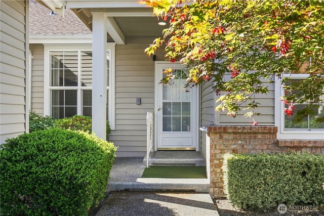 Property photo for 11006 80th Avenue Ct SW #5B, Lakewood photo 3