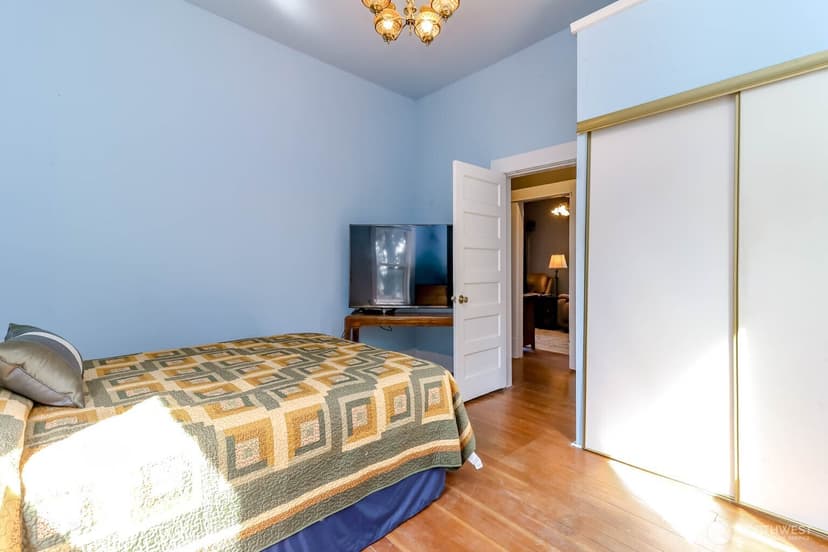 Property photo for 503 5th Avenue S, Kent photo 6