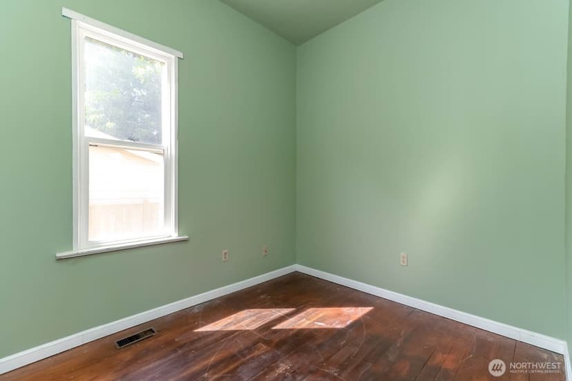 Property photo for 503 5th Avenue S, Kent photo 14