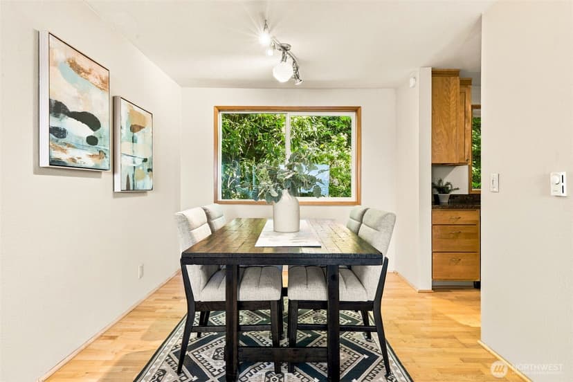 Property photo for 10203 47th Avenue SW #B8, Seattle photo 6