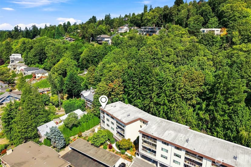 Property photo for 10203 47th Avenue SW #B8, Seattle photo 34