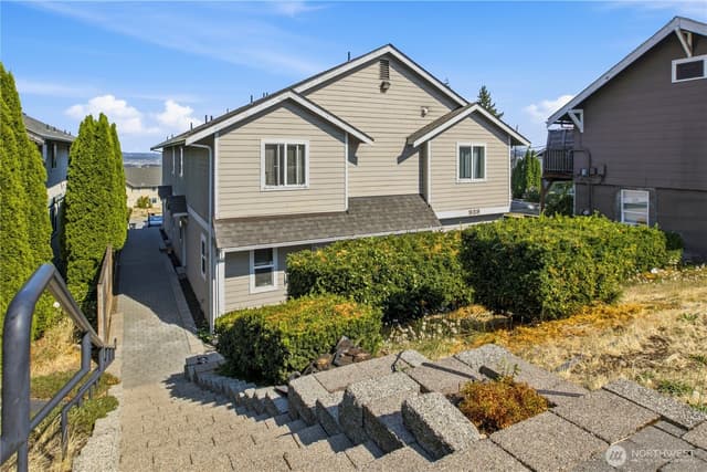 Property photo for 1939 I Street #B, Tacoma