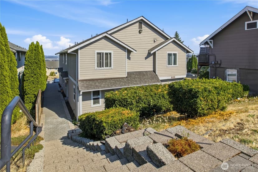Property photo for 1939 I Street #B, Tacoma
