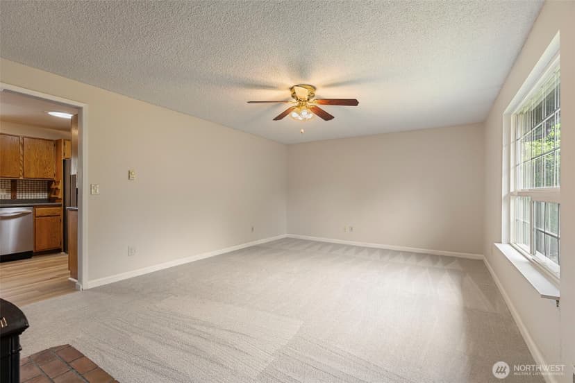 Property photo for 2920 Aegean Boulevard, Bremerton photo 8