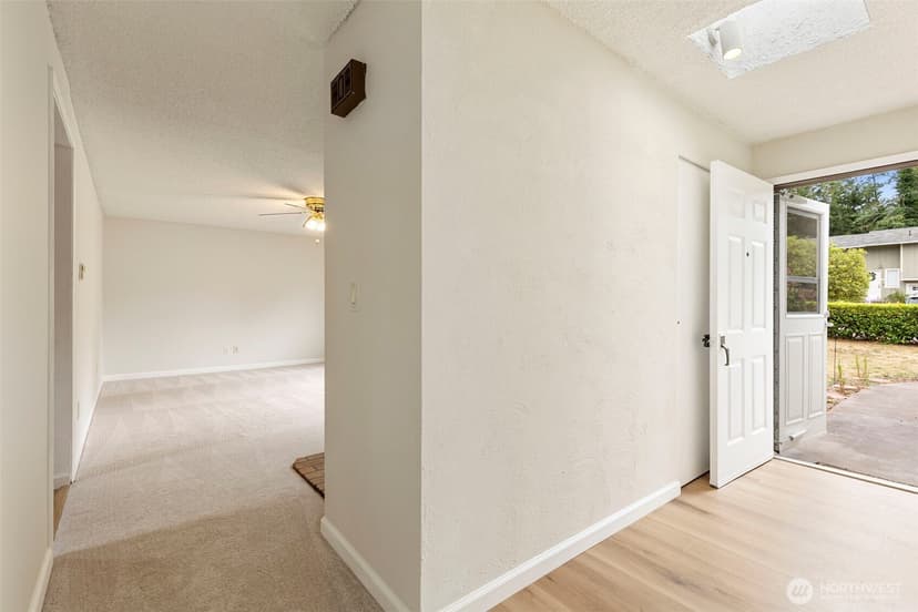 Property photo for 2920 Aegean Boulevard, Bremerton photo 6