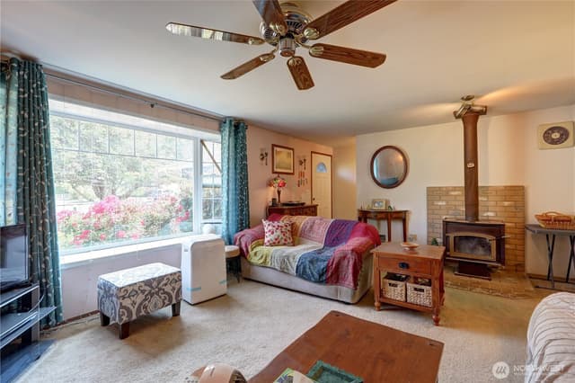 Property photo for 4205 Regency Place, Carnation photo 3