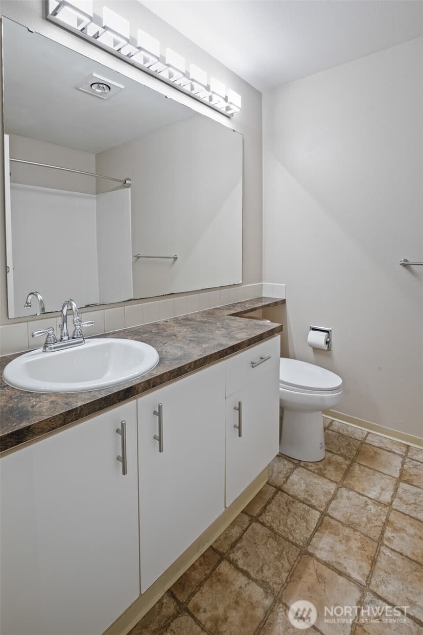 Property photo for 12423 Harbour Pointe Boulevard #V202, Mukilteo photo 13