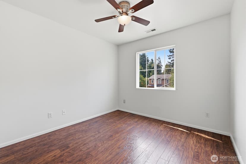 Property photo for 11011 180th Avenue Ct E, Bonney Lake photo 20