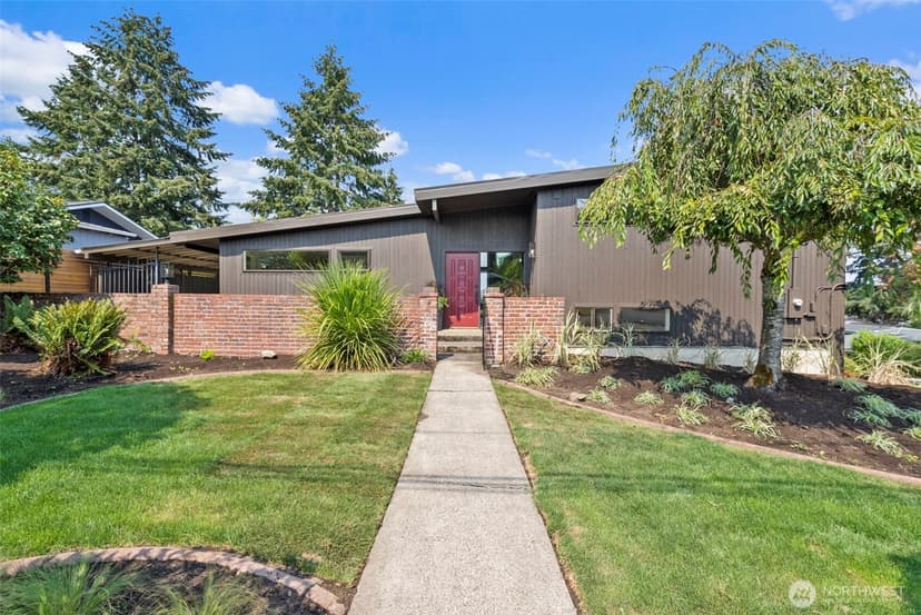 Property photo for 8501 42nd Street W, University Place