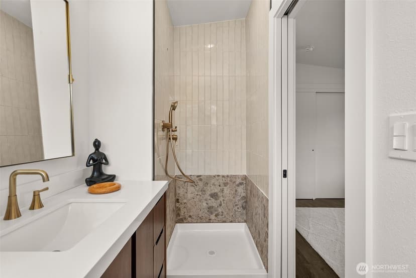 Property photo for 8501 42nd Street W, University Place photo 17