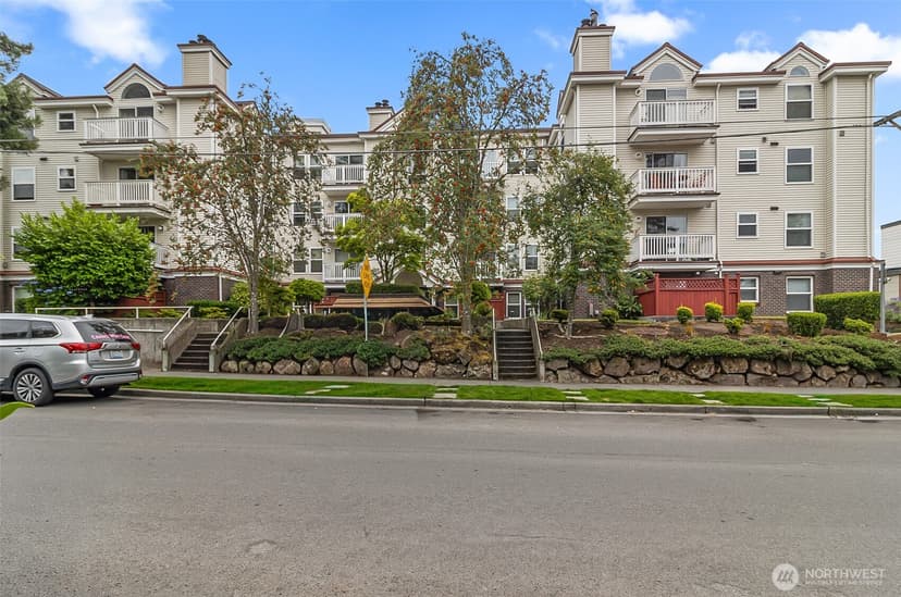 Property photo for 411 N 90th Street #207, Seattle photo 23