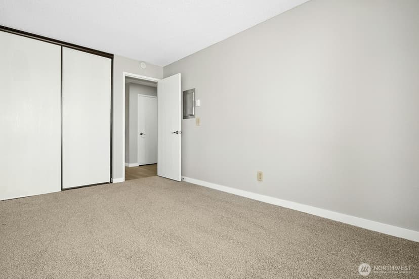 Property photo for 8812 20th Avenue NE #A302, Seattle photo 11