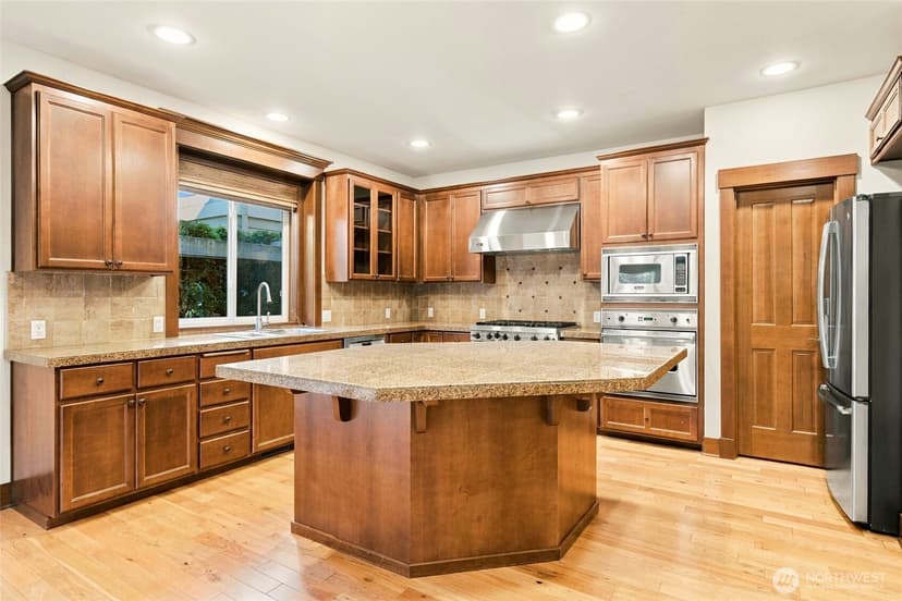 Property photo for 1131 236th Place NE, Sammamish photo 7