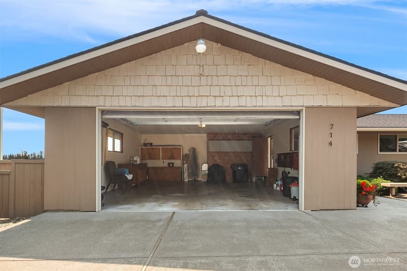 Property photo for 714 79th Avenue SE, Lake Stevens photo 34