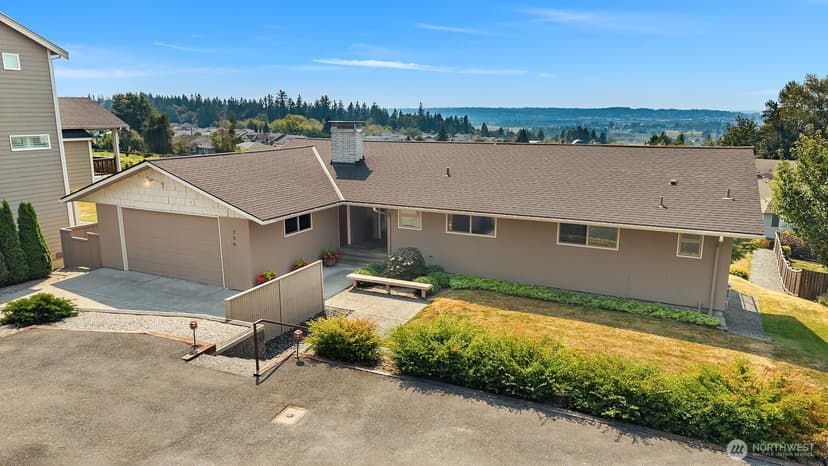 Property photo for 714 79th Avenue SE, Lake Stevens photo 3