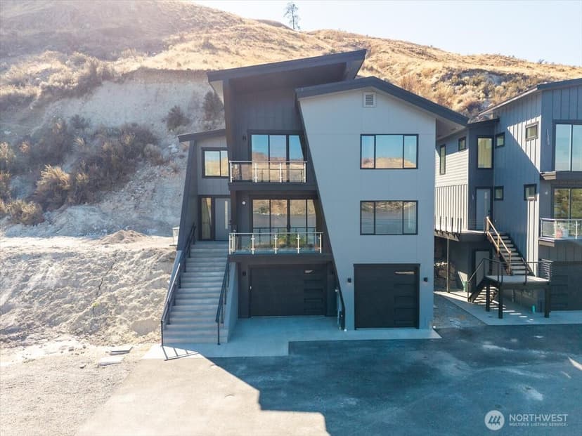 Property photo for 1891 W Prospect Street, Chelan photo 8