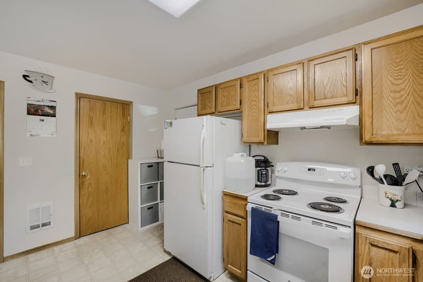 Property photo for 6101 McDougal Avenue, Everett photo 12