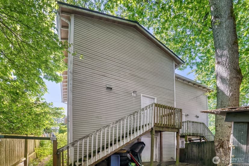 Property photo for 6101 McDougal Avenue, Everett photo 27