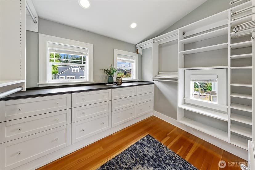 Property photo for 5761 35th Avenue NE, Seattle photo 25