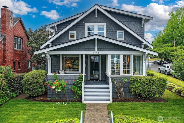 Property photo for 5761 35th Avenue NE, Seattle