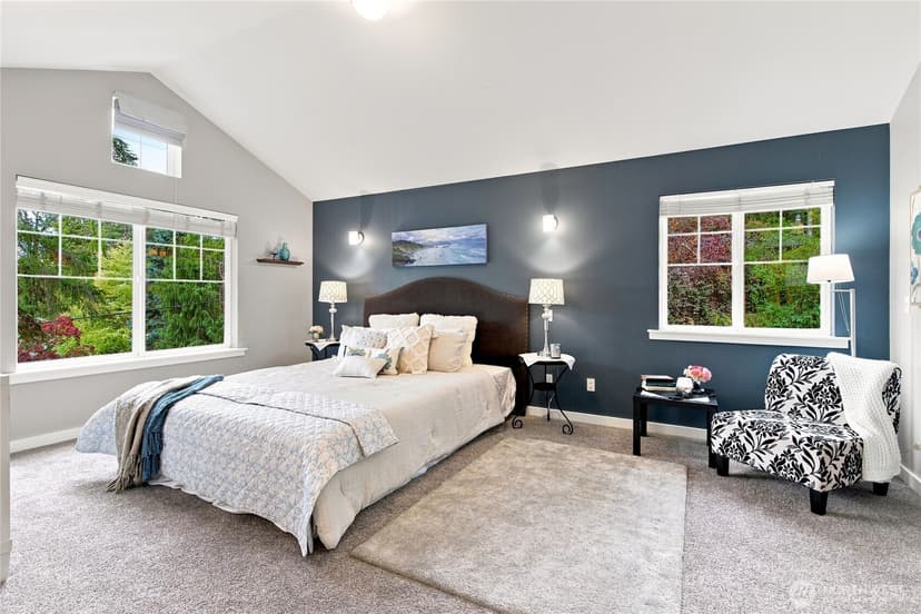 Property photo for 19028 37th Avenue NE, Lake Forest Park photo 26