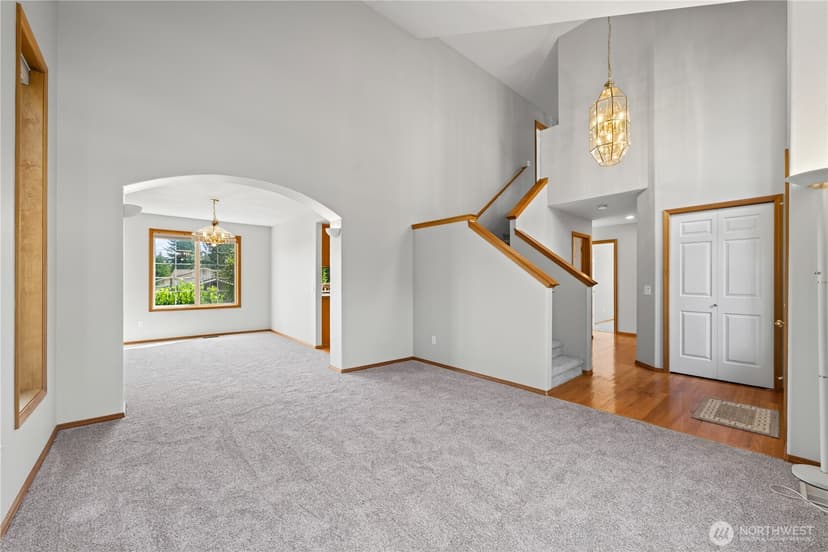 Property photo for 10423 30th Drive SE, Everett photo 6