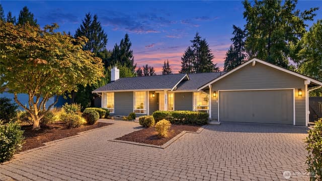 Property photo for 17921 NE 27th Street, Redmond