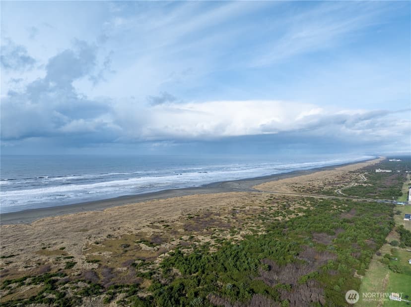 Property photo for 564 Point Brown Avenue NE, Ocean Shores photo 28