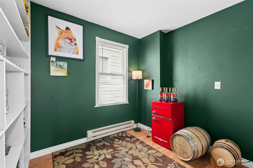 Property photo for 18011 83rd Avenue NE, Kenmore photo 7