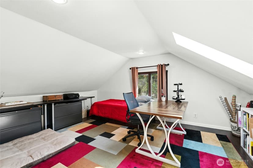 Property photo for 18011 83rd Avenue NE, Kenmore photo 12