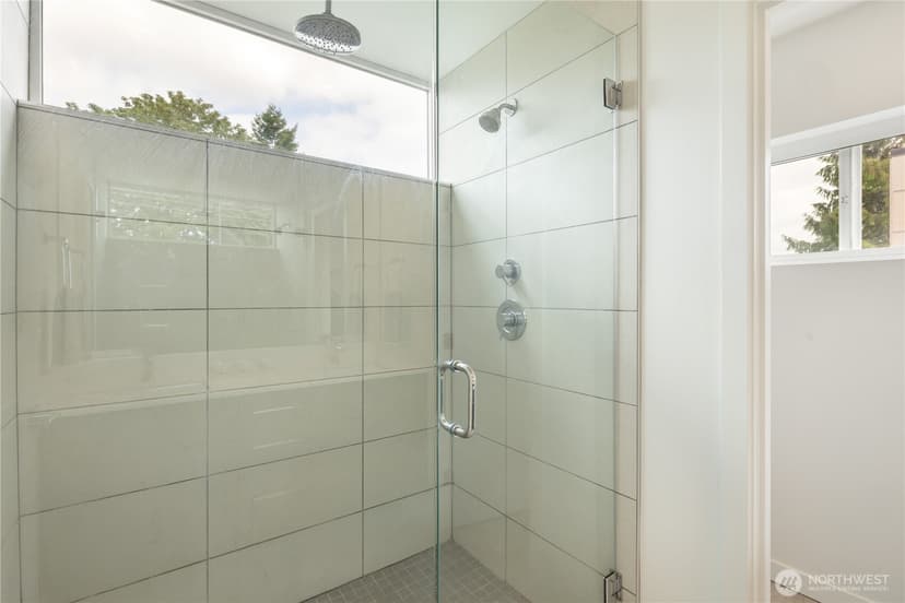 Property photo for 1707 NW 63rd Street #A, Seattle photo 18