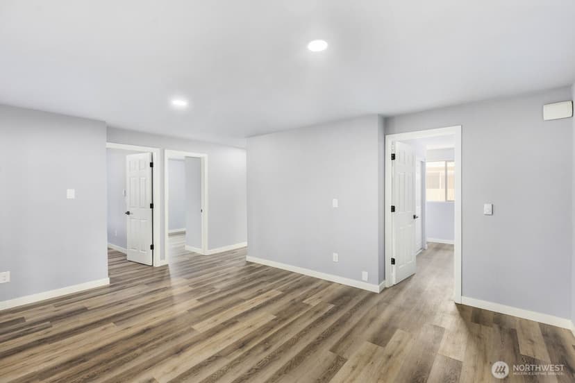 Property photo for 11820 SE 318th Place, Auburn photo 13
