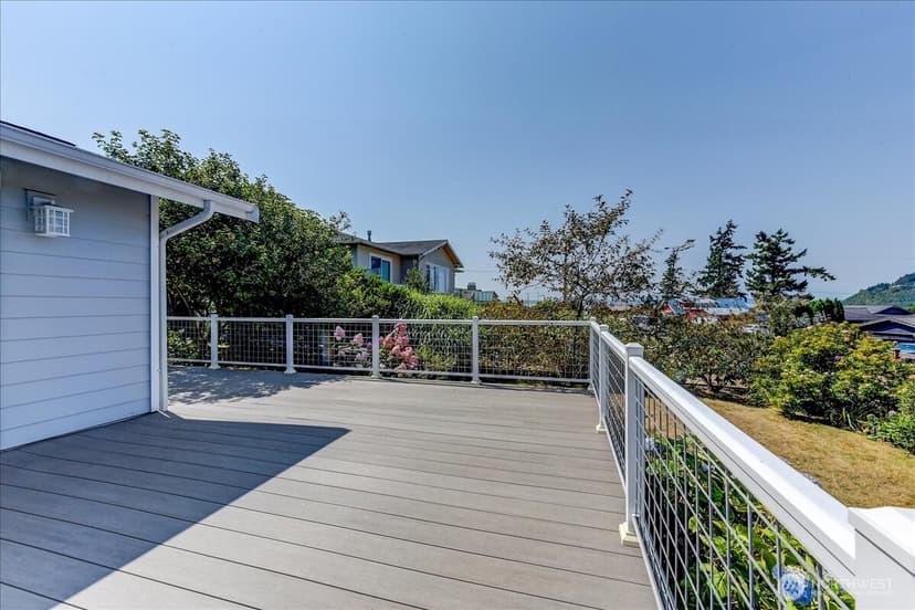 Property photo for 8170 Cultus Drive, Clinton photo 14