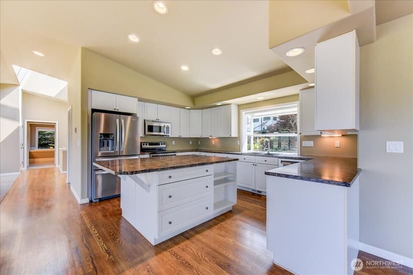 Property photo for 8170 Cultus Drive, Clinton photo 17