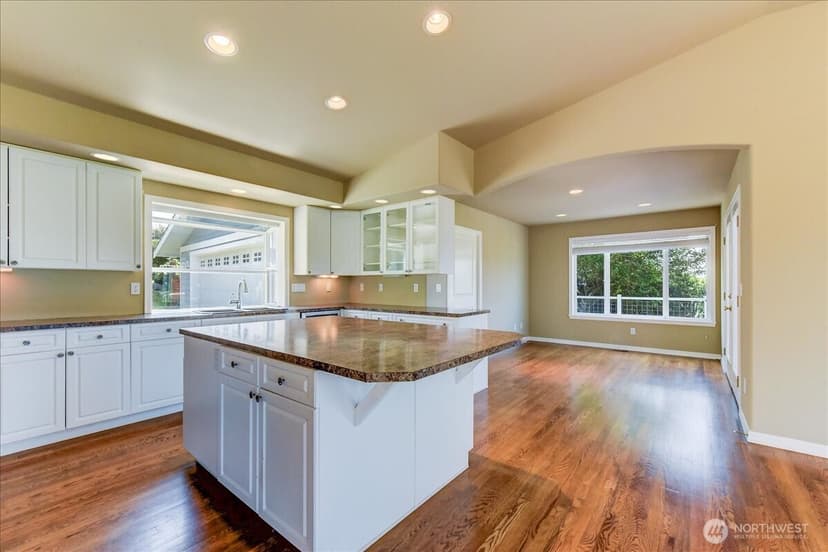 Property photo for 8170 Cultus Drive, Clinton photo 19
