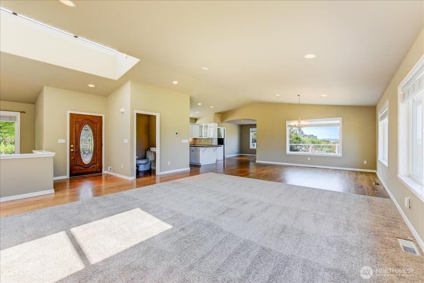 Property photo for 8170 Cultus Drive, Clinton photo 5