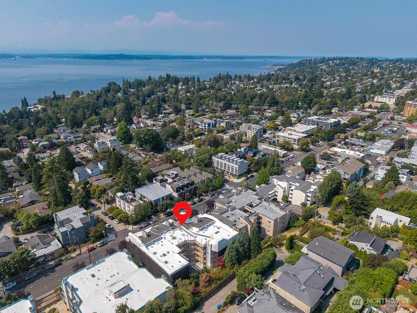 Property photo for 6920 California Avenue SW #12, Seattle photo 21