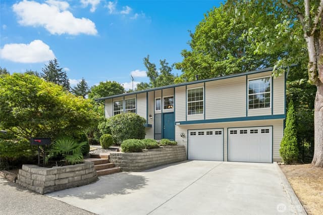 Property photo for 4621 123rd Avenue SE, Bellevue