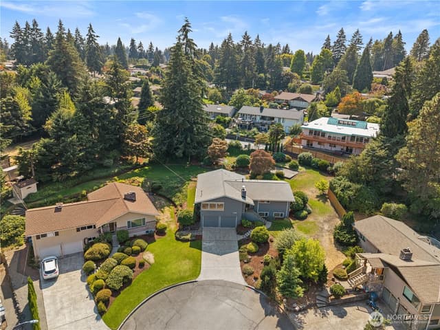 Property photo for 1040 Rosewood Lane, Fircrest photo 3