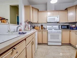Property photo for 19412 48th ave W #105, Lynnwood photo 20