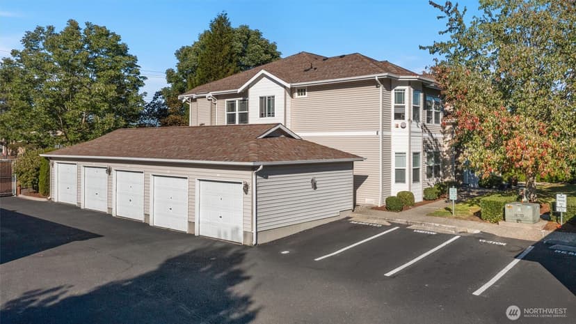 Property photo for 10025 9th Avenue W #E102, Everett photo 28