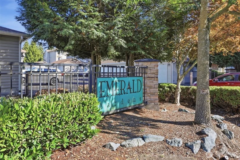 Property photo for 10025 9th Avenue W #E102, Everett photo 2