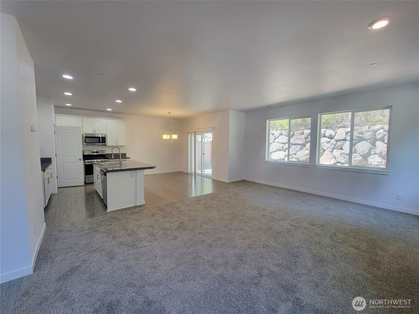 Property photo for 5112 Bear Paw Court NW, Silverdale photo 12