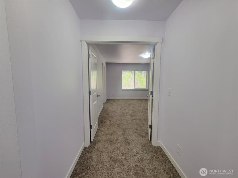Property photo for 5112 Bear Paw Court NW, Silverdale photo 20